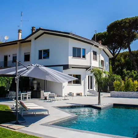 Villa Isabel Con Piscina Moderna E Area Benessere *